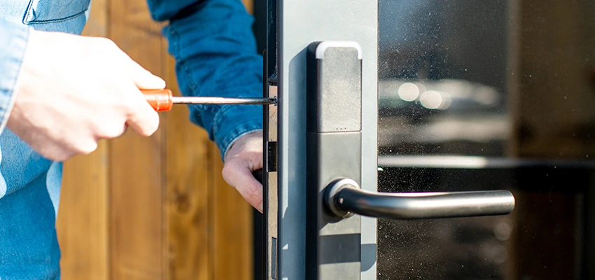 Aluminium Door Lock Replacement in Santa Maria, California