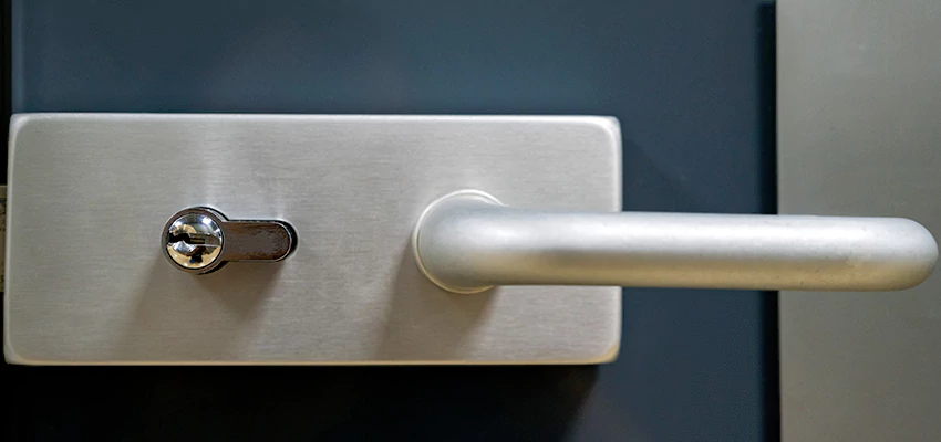 Change Patio Door Locks in Santa Maria, California